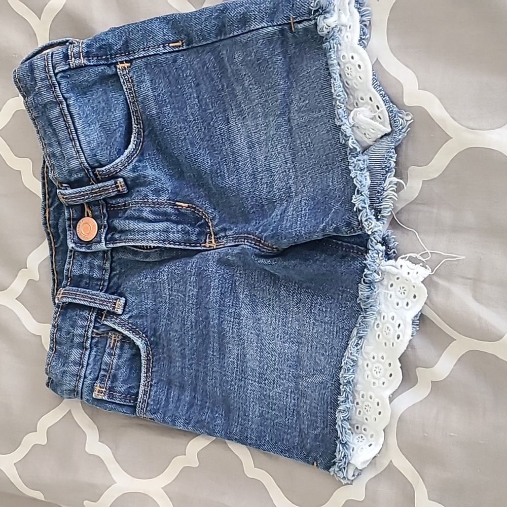 Girls demin shorts